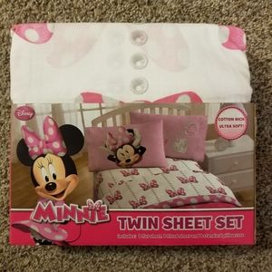 Mini Mouse twin sheet set
